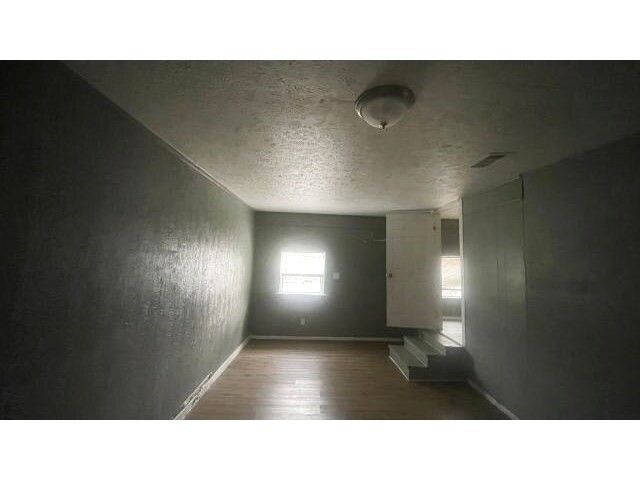 4853 Vinetta Drive, Fort Worth, TX 76119