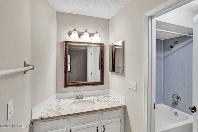 7616 JEREMY DAVID Lane, Jacksonville, FL 32244