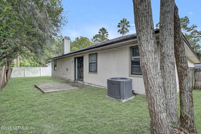7616 JEREMY DAVID Lane, Jacksonville, FL 32244