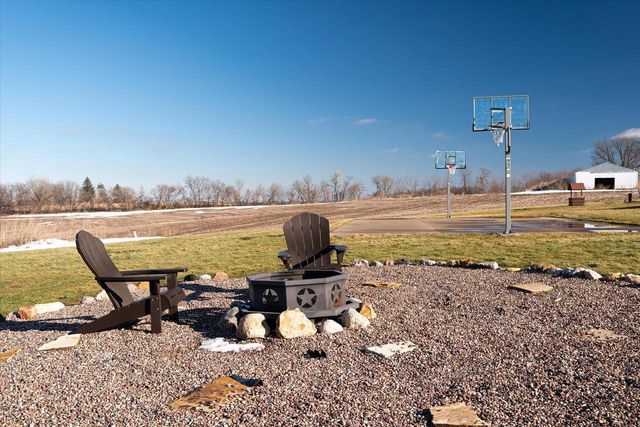 E4600 State Hwy 56, Viroqua, WI 54665