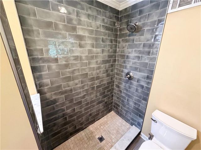 27 Chaumont Square NW, Atlanta, GA 30327