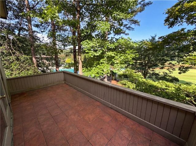 27 Chaumont Square NW, Atlanta, GA 30327