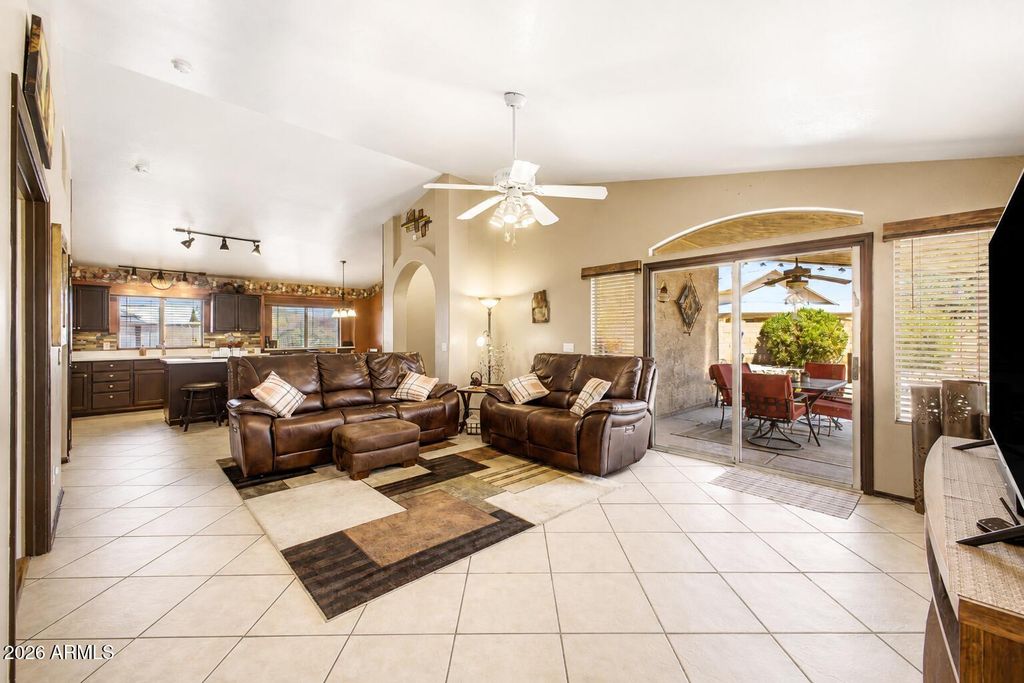 102 W MORROW Drive, Phoenix, AZ 85027 — photo 4
