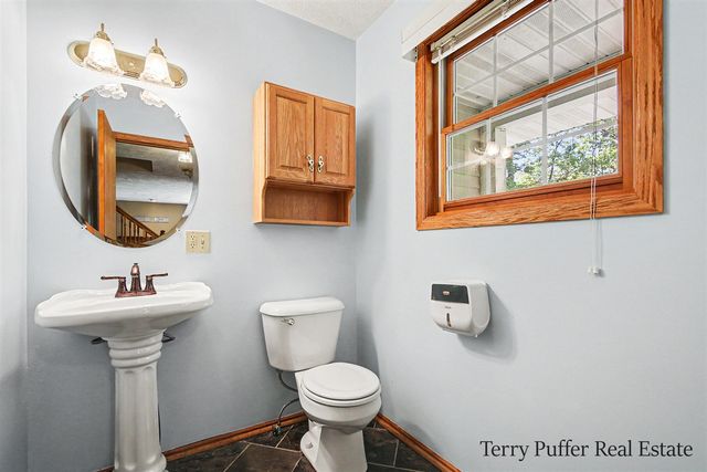 12080 Pine Cone Drive, Rockford, MI 49341