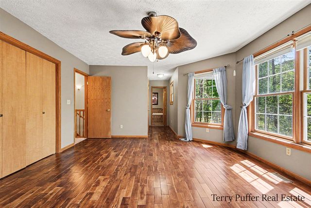 12080 Pine Cone Drive, Rockford, MI 49341