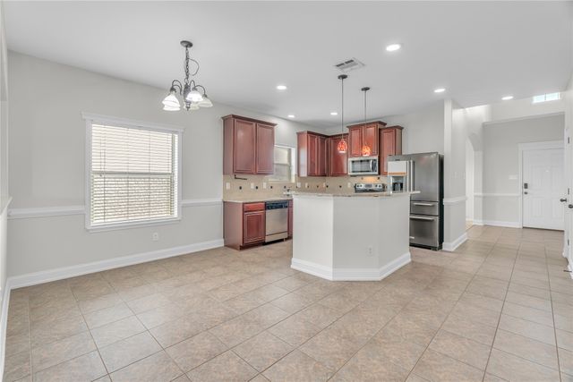 928 Casa Grandes Drive, Arlington, TX 76002