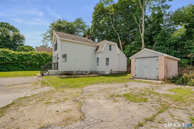 115 Pequot Avenue, New London, CT 06320
