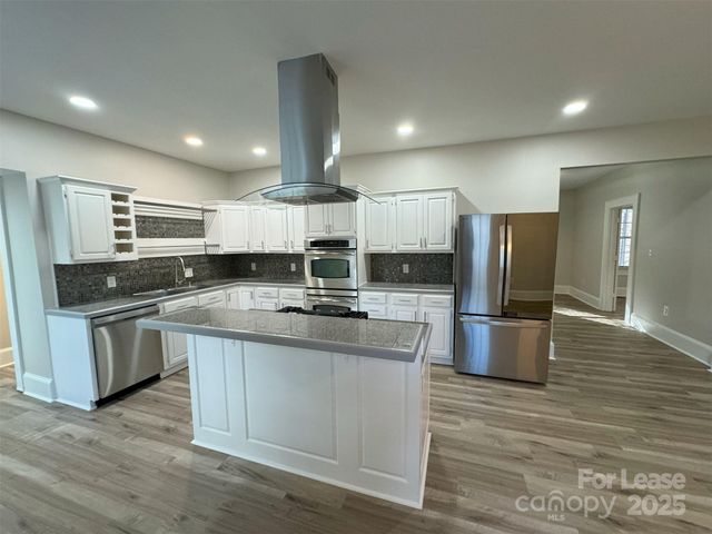 430 Faison Avenue, Charlotte, NC 28205