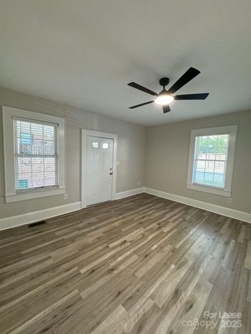 430 Faison Avenue, Charlotte, NC 28205