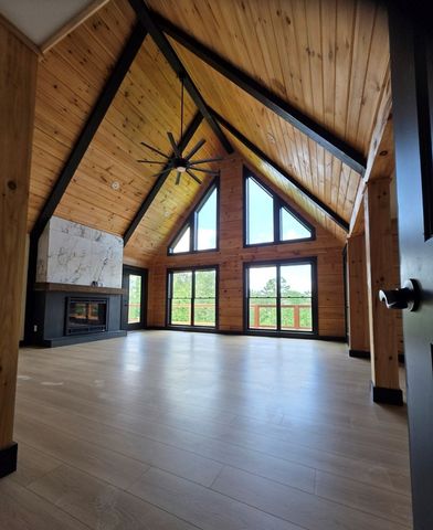 95 Ridgeline Lane, Mineral Bluff, GA 30559