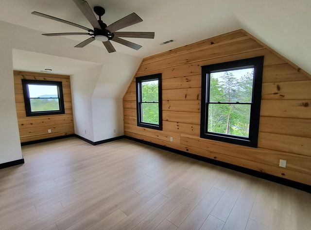 95 Ridgeline Lane, Mineral Bluff, GA 30559