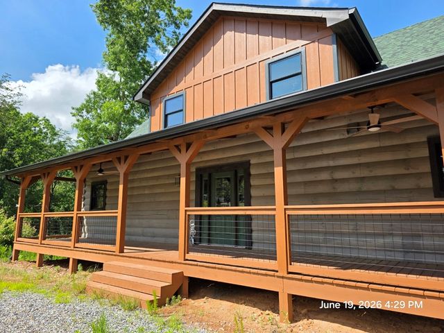 95 Ridgeline Lane, Mineral Bluff, GA 30559