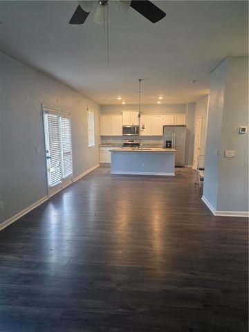 1494 Townsend Court, Hampton, GA 30228
