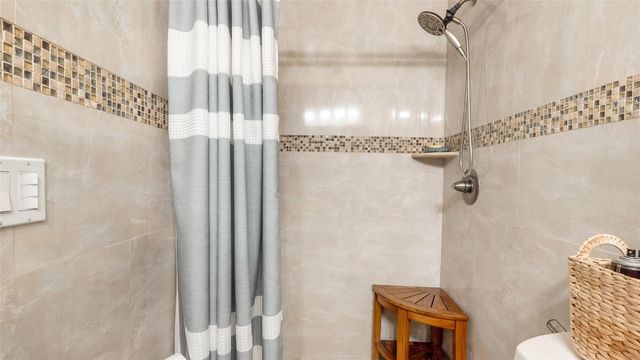 1032 NE 4th Court, Hallandale Beach, FL 33009