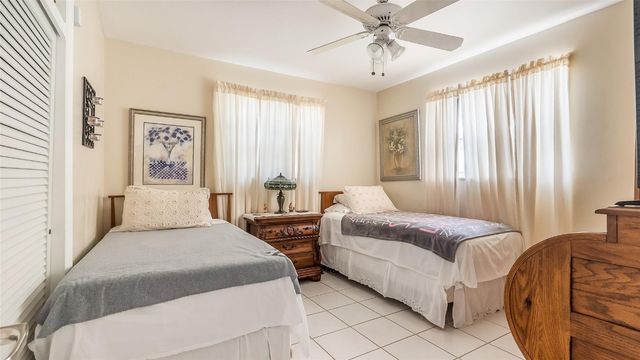 1032 NE 4th Court, Hallandale Beach, FL 33009