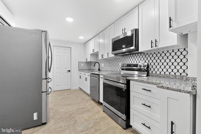 131 OLD DORWART ST, Lancaster, PA 17603