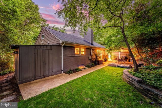 10400 CRESTMOOR DR, Silver Spring, MD 20901