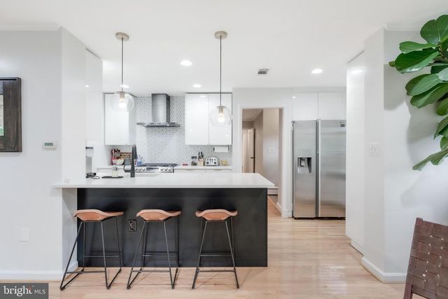 10400 CRESTMOOR DR, Silver Spring, MD 20901
