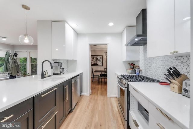 10400 CRESTMOOR DR, Silver Spring, MD 20901