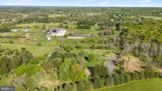 152 THOMPSON MILL RD, Newtown, PA 18940