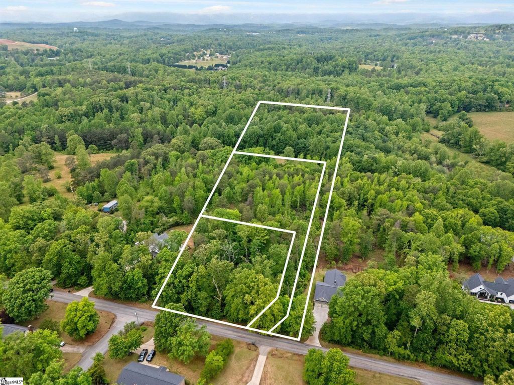 32 Williams Road, Travelers Rest, SC 29690