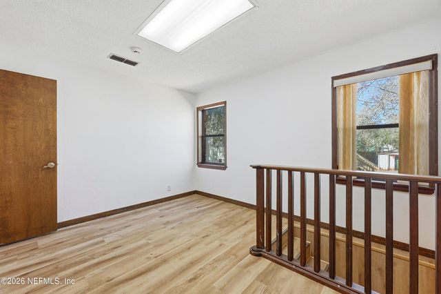 2400 CRILL Avenue, Palatka, FL 32177