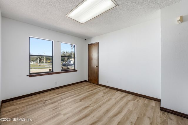 2400 CRILL Avenue, Palatka, FL 32177