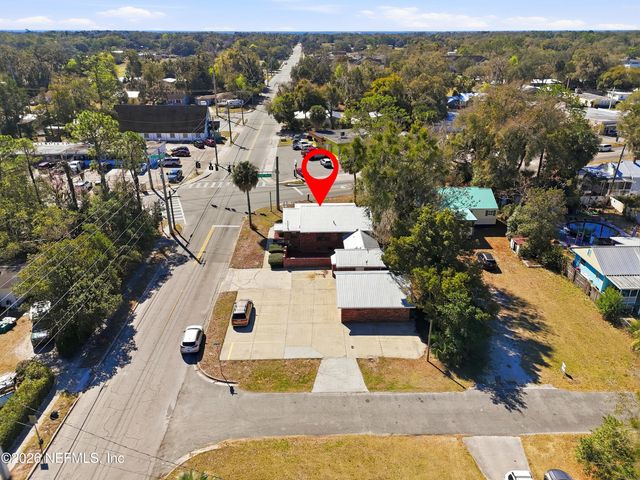 2400 CRILL Avenue, Palatka, FL 32177