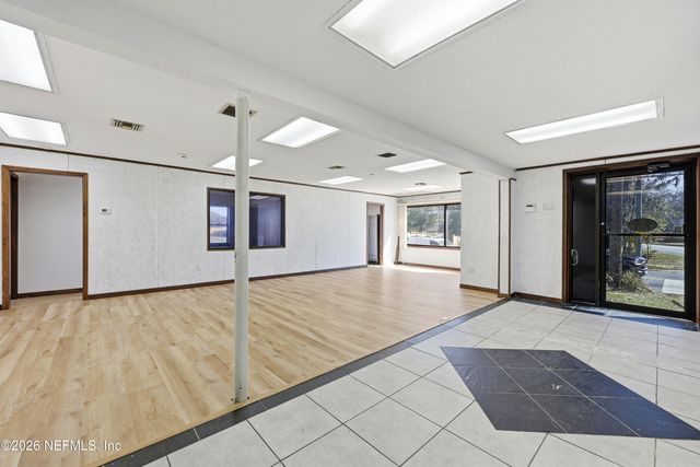 2400 CRILL Avenue, Palatka, FL 32177