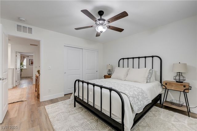 12106 Azure Gate Road 3, Las Vegas, NV 89183