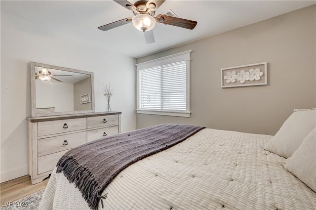 12106 Azure Gate Road 3, Las Vegas, NV 89183