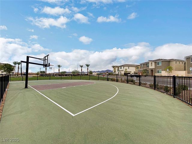 12106 Azure Gate Road 3, Las Vegas, NV 89183