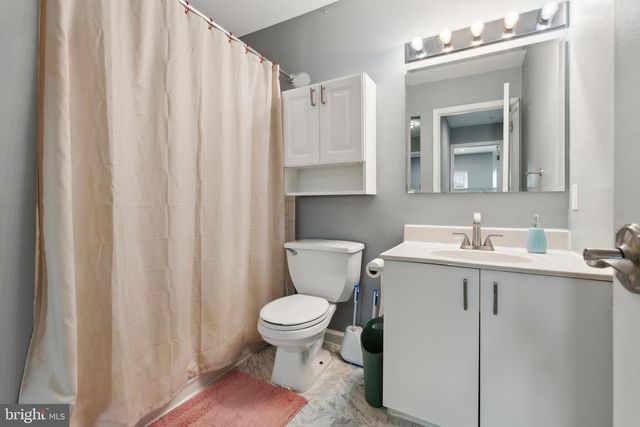 39 N EDEN ST, Baltimore, MD 21231
