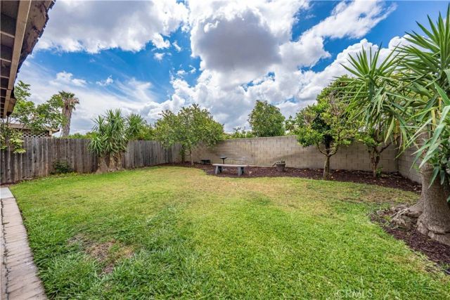 14325 Chesebro Court, Fontana, CA 92335