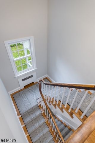 30 Edgewood Rd, Chatham Boro, NJ 07928