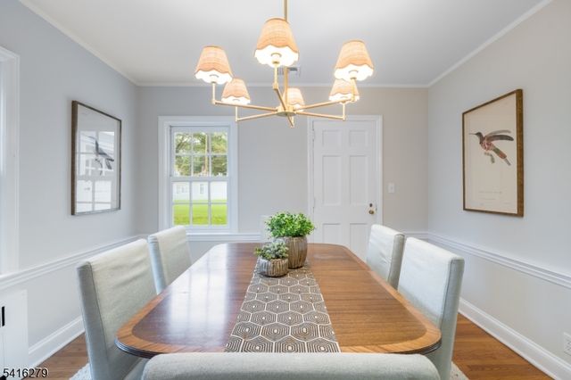 30 Edgewood Rd, Chatham Boro, NJ 07928