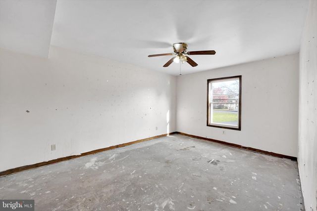 170 S JOHNSON ST, Harrisburg, PA 17112