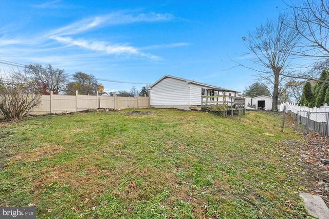 170 S JOHNSON ST, Harrisburg, PA 17112