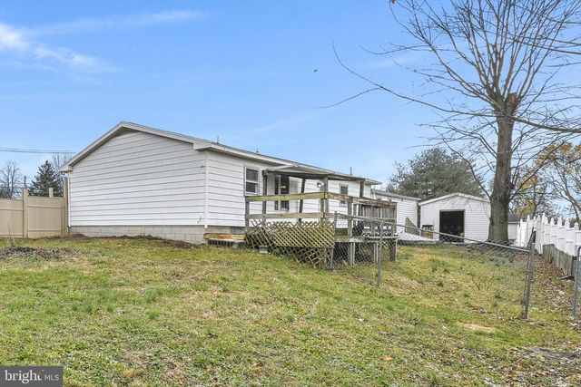 170 S JOHNSON ST, Harrisburg, PA 17112