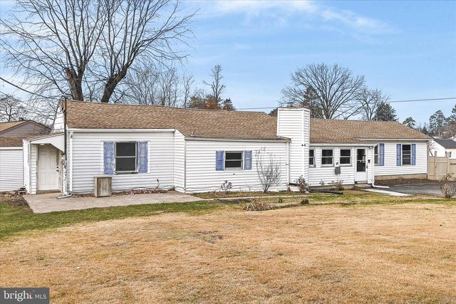 170 S JOHNSON ST, Harrisburg, PA 17112