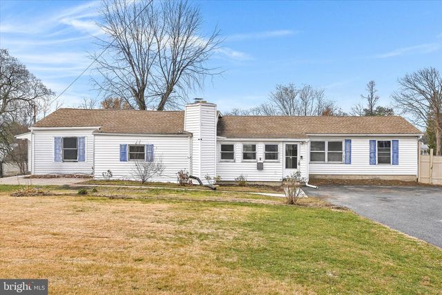 170 S JOHNSON ST, Harrisburg, PA 17112