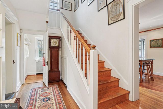 8720 PROSPECT AVE, Philadelphia, PA 19118