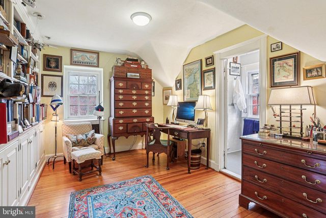 8720 PROSPECT AVE, Philadelphia, PA 19118