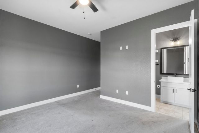 22010 Chenango Lake Drive, Angleton, TX 77515