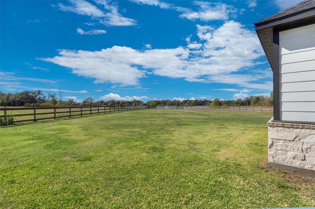 22010 Chenango Lake Drive, Angleton, TX 77515