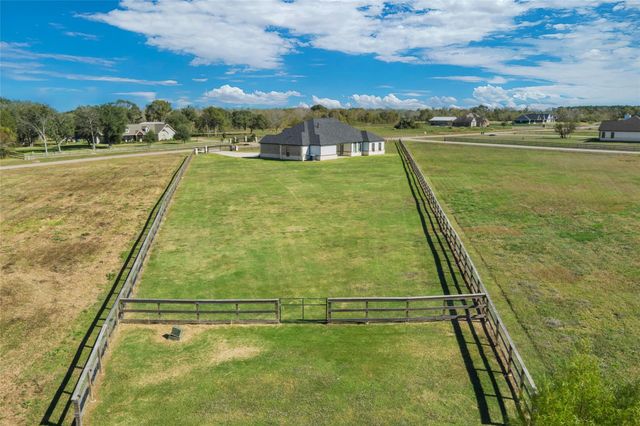 22010 Chenango Lake Drive, Angleton, TX 77515