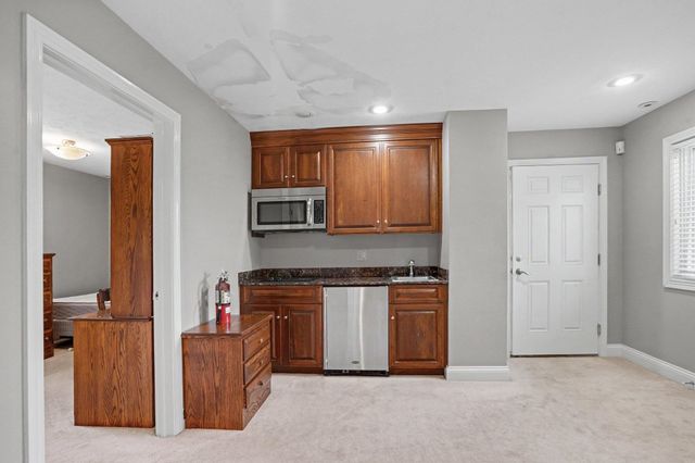 330 N Sunnyside Avenue, South Bend, IN 46617