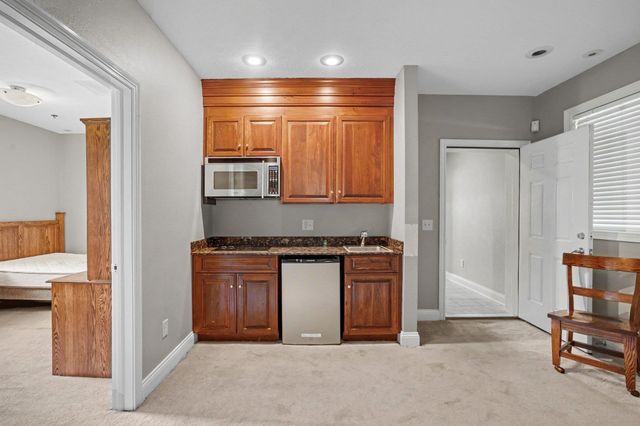 330 N Sunnyside Avenue, South Bend, IN 46617