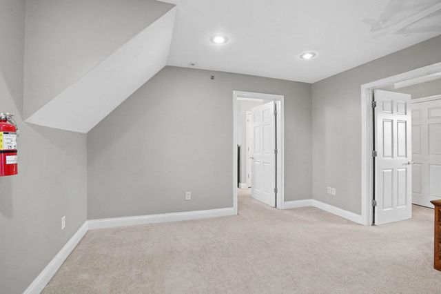 330 N Sunnyside Avenue, South Bend, IN 46617