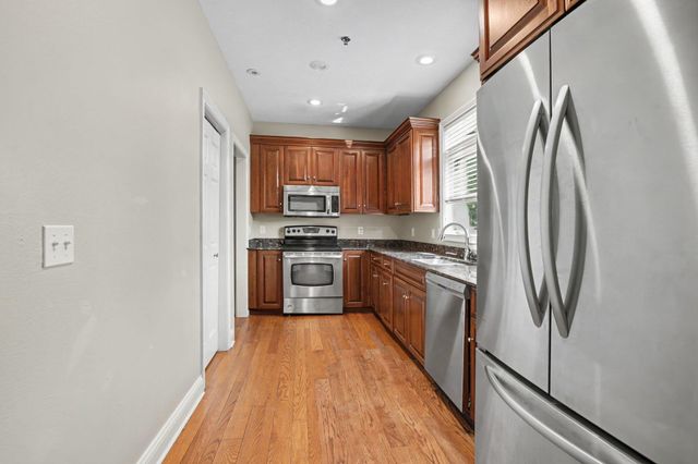 330 N Sunnyside Avenue, South Bend, IN 46617